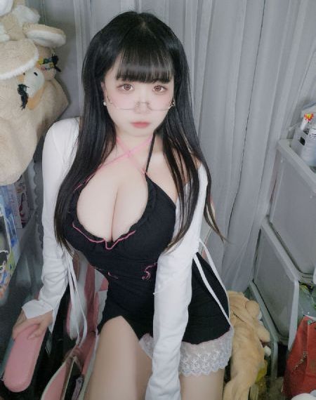 玩弄三十如狼似虎的少妇视频_1080日韩电影在线