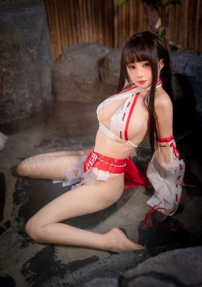 男人激烈吮乳吃奶视频_BD在线观看电视