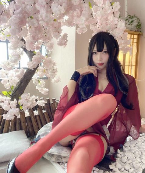 鍔ㄦ极缇庡コ琚潓鍒扮埥馃敒_1080PBD在线观看