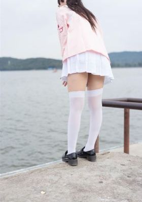 狠狠的色aa_DVD日韩免费观看